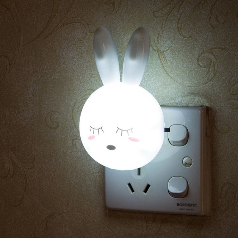 Produtor de brinquedos personalizado LED Rabbit Night Lamp Switch ON/OFF Wall Light Lâmpada de cama