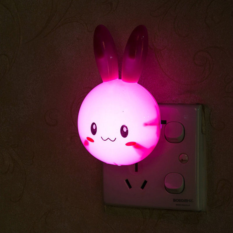 Produtor de brinquedos personalizado LED Rabbit Night Lamp Switch ON/OFF Wall Light Lâmpada de cama