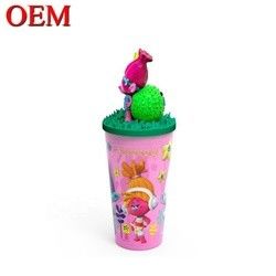 OEM 3D Coleccionável Designer Brinquedo Personalizado Seu Próprio Copo de Plástico 3D Cartoon Drink Cup