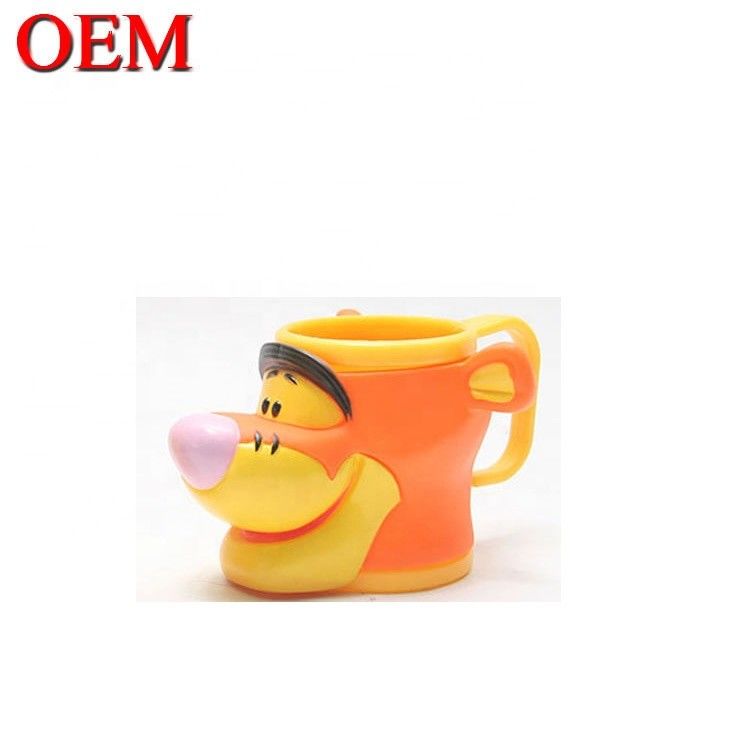Alturas personalizadas Qualidade Eco-friendly 3d Figure Cup Ice Cute Cartoon Toy Cream Mug
