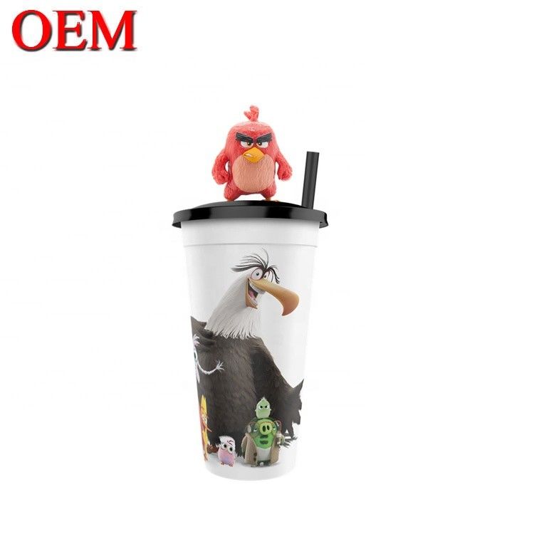 Figura de plástico personalizado Figura de copa de OEM Figura de topper Criar Figura de aniversário