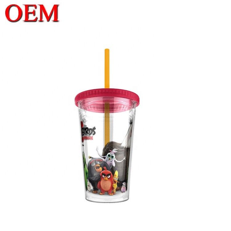 Figura personalizada Copo de palha de plástico de parede dupla Copo de água reutilizável Fábrica de brinquedos de plástico OEM