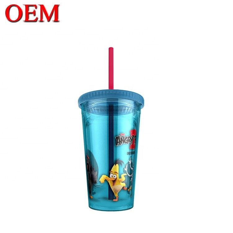 Figura personalizada Copo de palha de plástico de parede dupla Copo de água reutilizável Fábrica de brinquedos de plástico OEM