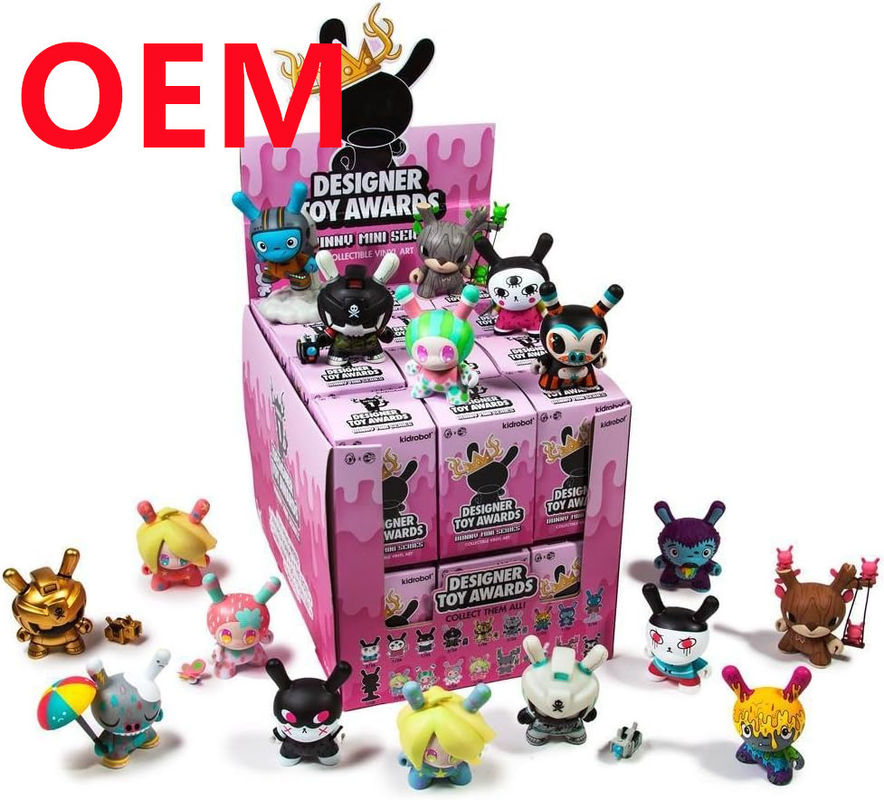 Mercado de brinquedo de plástico personalizado personalizado / brinquedo de PVC com logotipo e personalização OEM