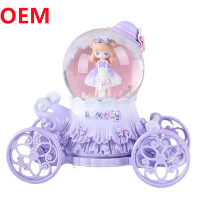 Pré-fabricado Polyresin Princess Light Up Water Globe Princess Snow Globe Com Caixa Musical