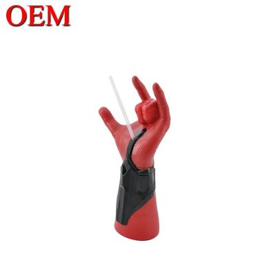 Custom Spider-Man 3D Modelo garrafa OEM Forma de personagem Copo de palha Feito ABS 50oz fábrica de taça