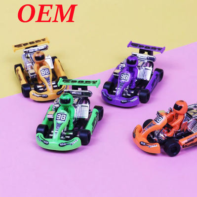 Brinquedo de plástico personalizado / brinquedo de carro de corrida de PVC para crianças